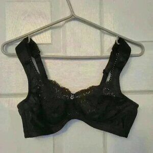 Playtex Black Satin Lace Size 36B  Comfort Straps